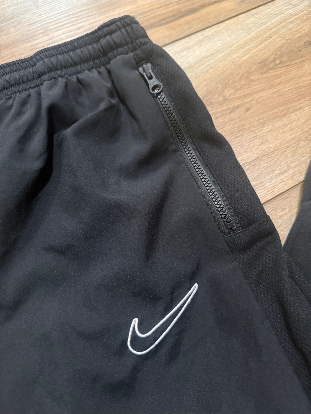 Nike Black Track Pants with White Swoosh Boys Size Medium - Picture 2 of 4
